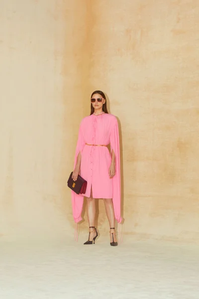 Look 8